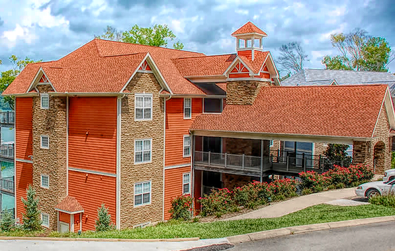 Yacht Club Condos for Sale on Norris Lake